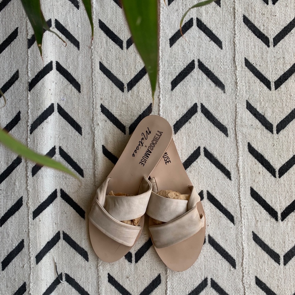 Mastise x Amuse Society Capri Slides